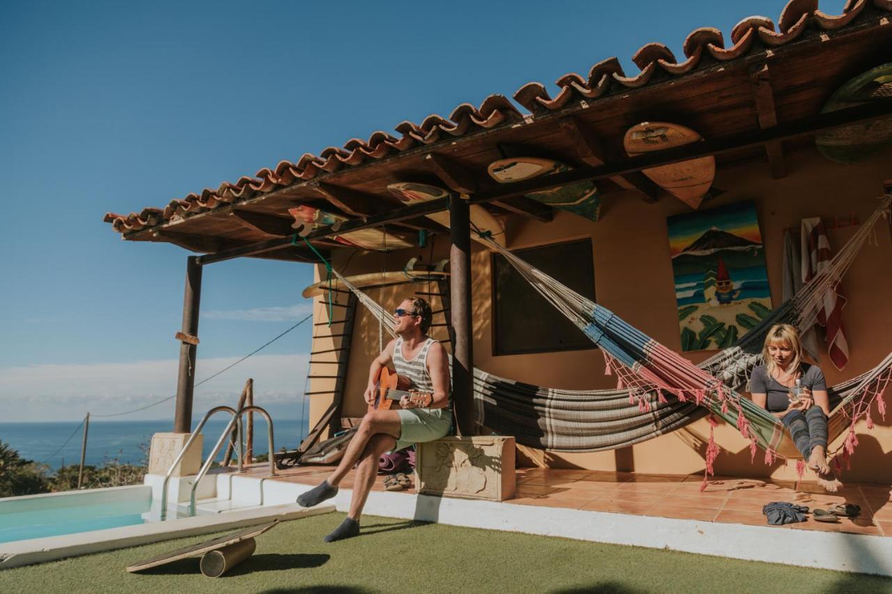 Хостел Surf House Кальяо-Сальвахе Экстерьер фото